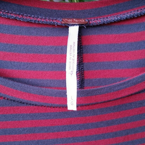 Free People Top‎ - Picture 2 of 2